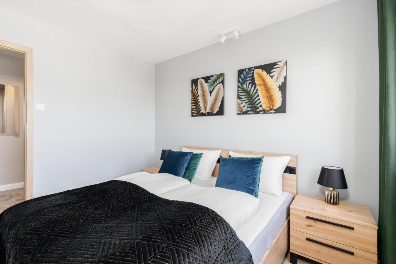 Stylish Apartment Near Wroclavia For 4 Guests By Noclegi Renters Breslau Exterior foto